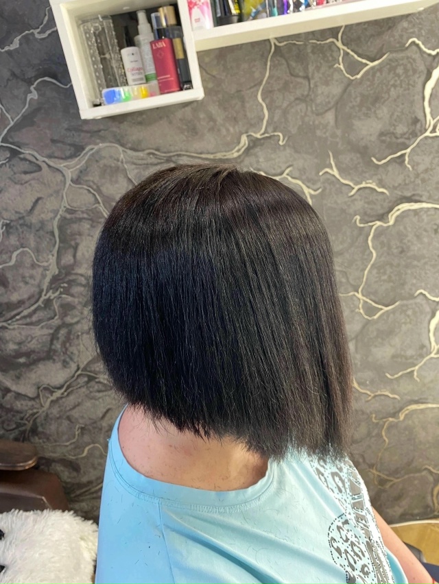 Всем привет! Меня зовут Анастасия и я мастер по реконст...