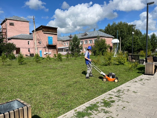 Уборка памятников на 