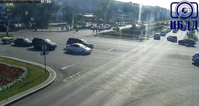 В Перми начались пятничные пробки
Заторы наблюдаются ...