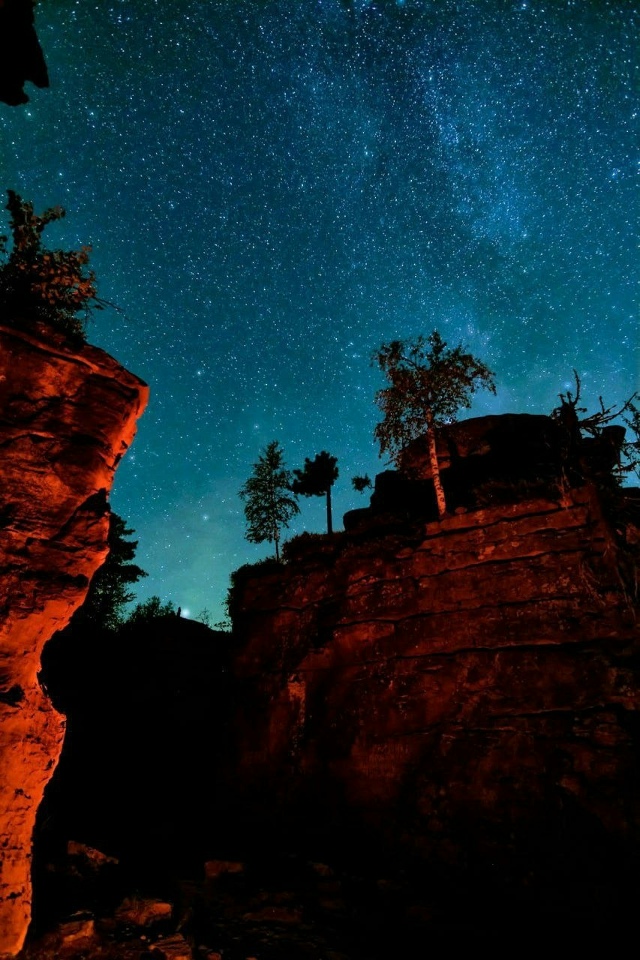 🥰✨ Звездная ночь в Каменном городе
Говорят, здесь ко?...