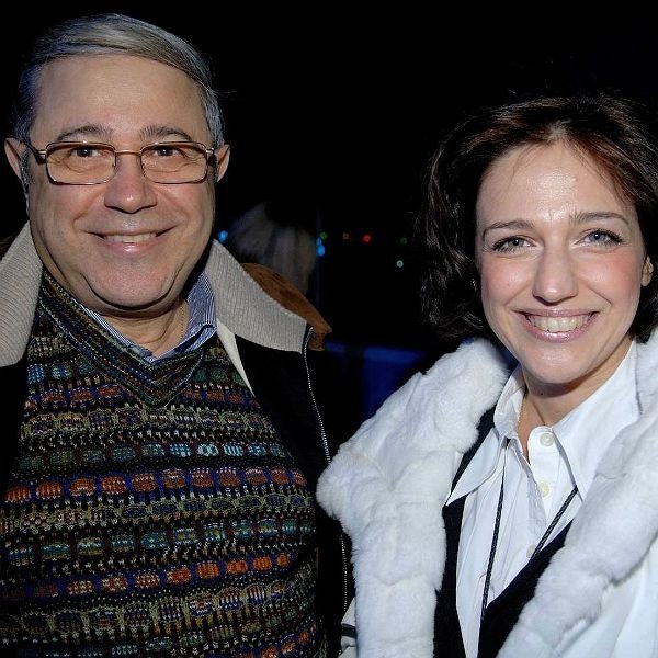 Как выглядит непубличная старшая дочь Петросяна😅
С о...