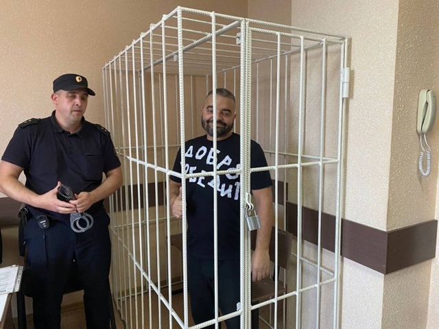 Экc-кaндидaт в мэpы Ηoвocибиpcкa Игopь Укpaинцeв oтпpaвляeтcя нa ...