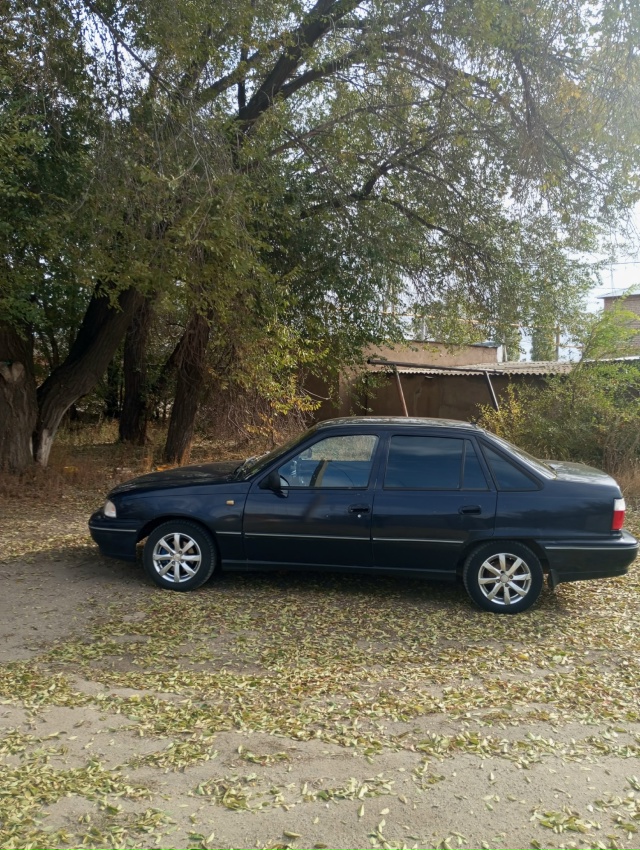 Продам Нэксию люкс,2007 год сел поехал ,собственник т.898777...