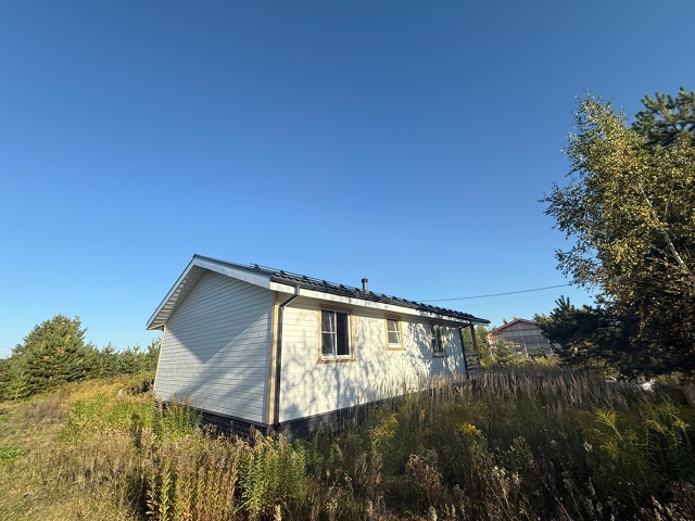 Село Баскаки
Каркасный дом 12х8 и мансардой 8х2.5 метра.