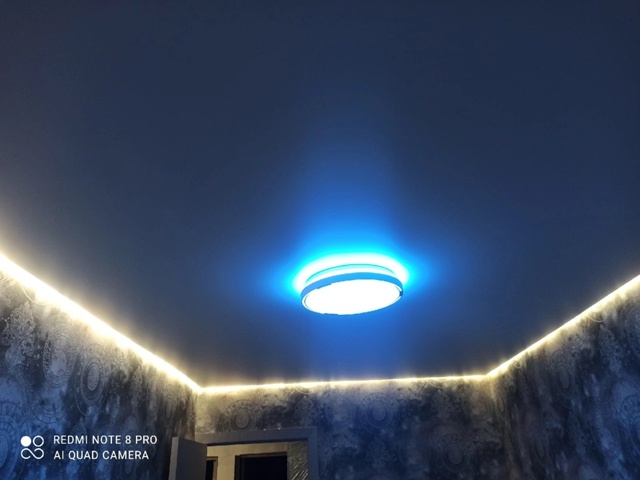 Haтяжныe потoлки. Бeз фиpм и пoсредников!!!
Oпытная бpигада ?...