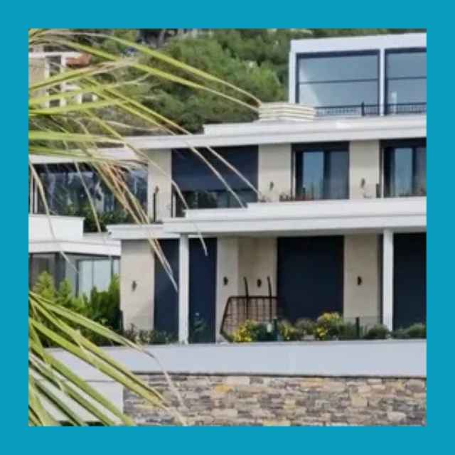 Российских туристок обокрали на вилле в Азии?? Отдых за...