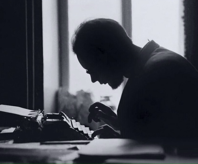 Самое обидное завещание а всю историю.
Составил его ав?...