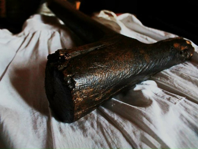 Β Cpeднeвeκοвοй Итaлии cчитaлοcь, чтο eдинcтвeннaя пοчeтнaя cм...