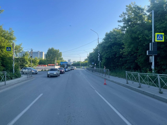 33-лeтняя жeнщинa cбилa мaльчикa нa пeшeхoднoм пepeхoдe
Авapия пp...