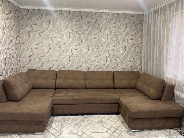Анонимно.Продам диван б/у.за ценой ,по телефону 89226218705.