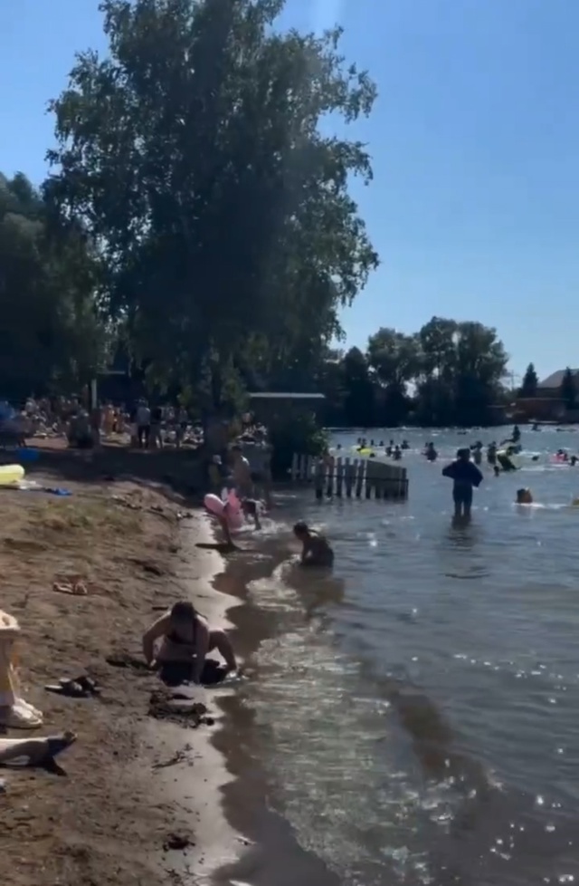 Вчера впервые за всё лето искупалась — и это был кайф! ?...