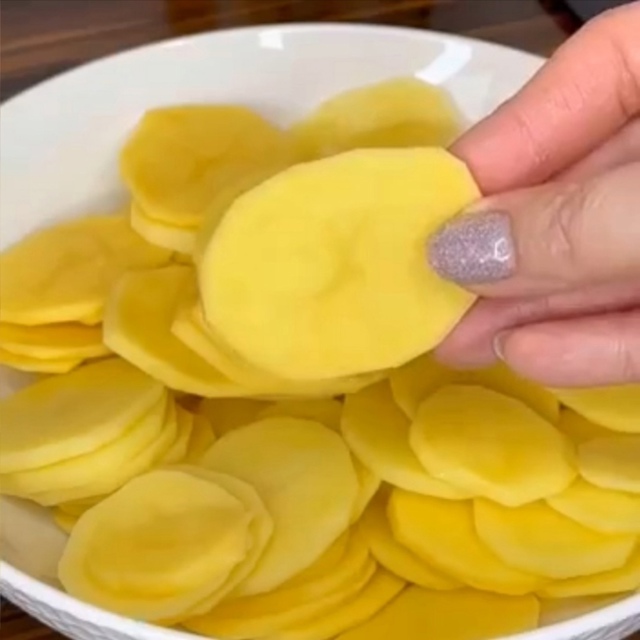 Божественное блюдо на ужин: нежная курочка с овощами и ...