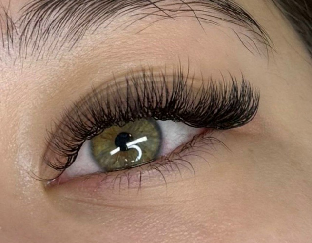 Всем Добрый День 🌞
Я начинающий мастер - Наращиванию ?...