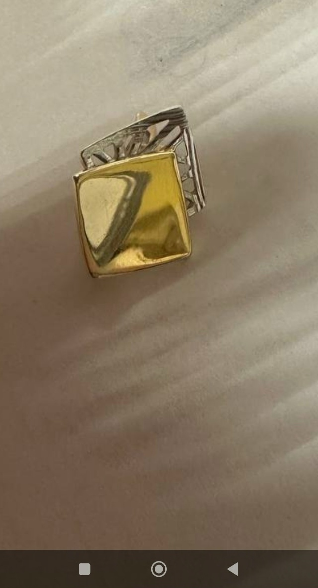 Здравствуйте. На днях была потеряна серёжка в Курмане, ...