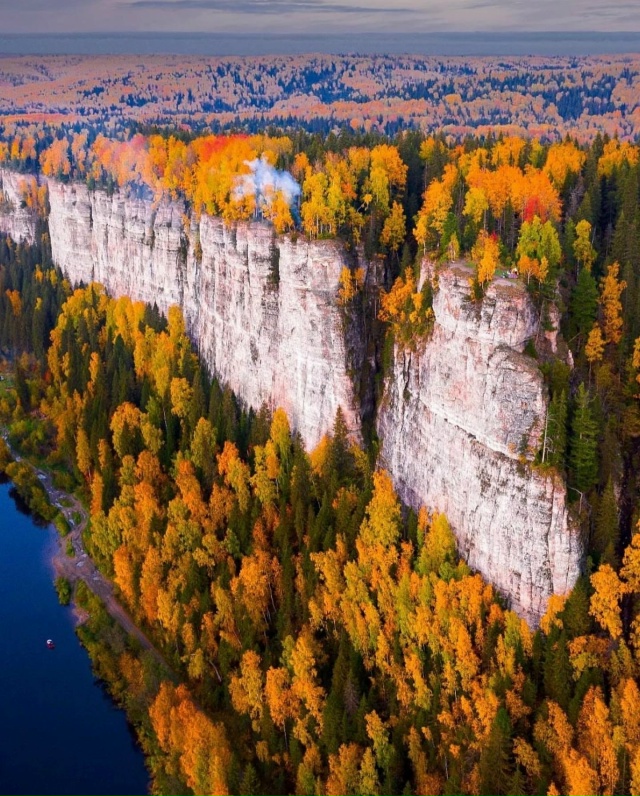 Визитная карточка Пермского края - каменная стена Ветл...