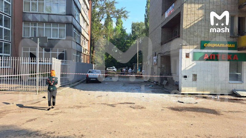 Количество пострадавших от атаки ВСУ на Воронеж увеличилось до семи. Один человек в больнице. По д