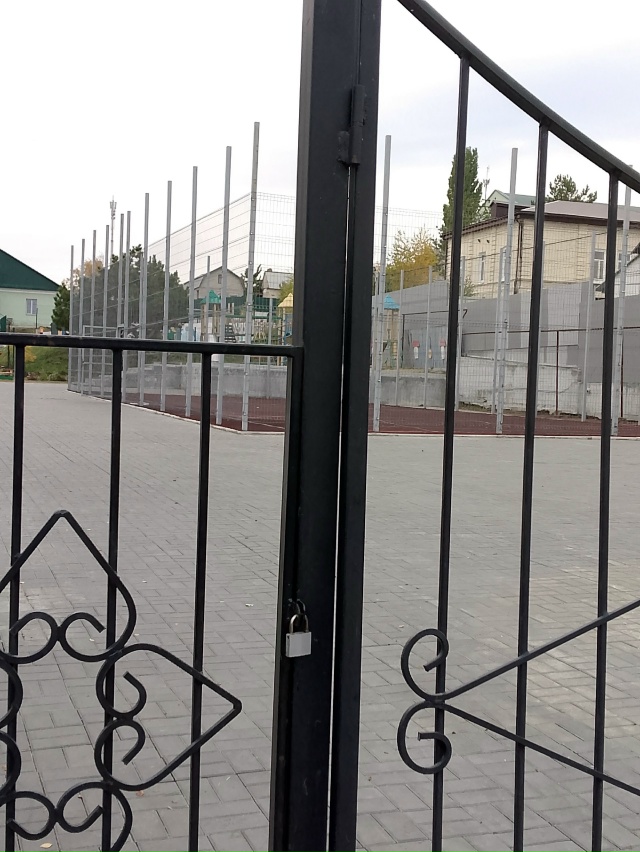 Огромное спасибо за закрытый сквер на ул.Чернышевског?...