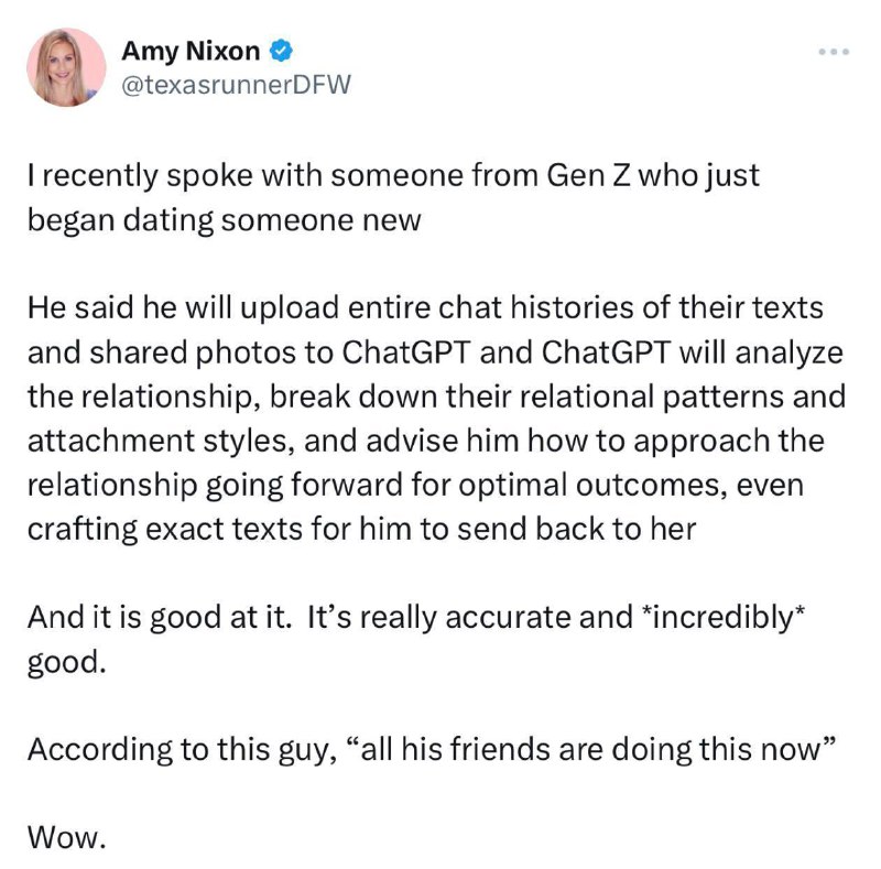 Зумеры массово используют ChatGPT для анализа отношений.
Они загружают переписки и фото, а ИИ разб