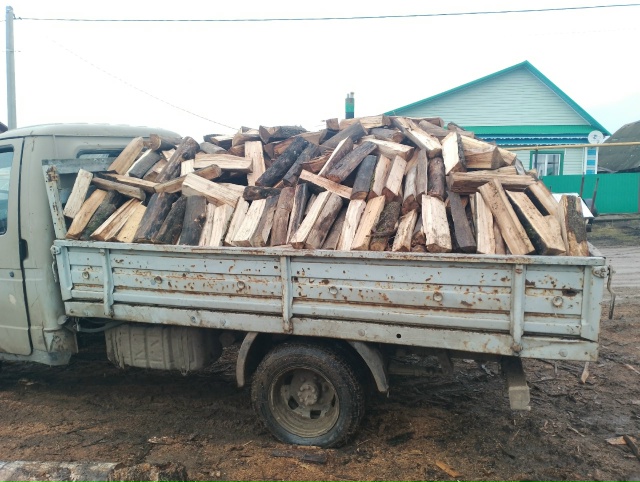 Продам дрова Ильма .Береза. 89174760532