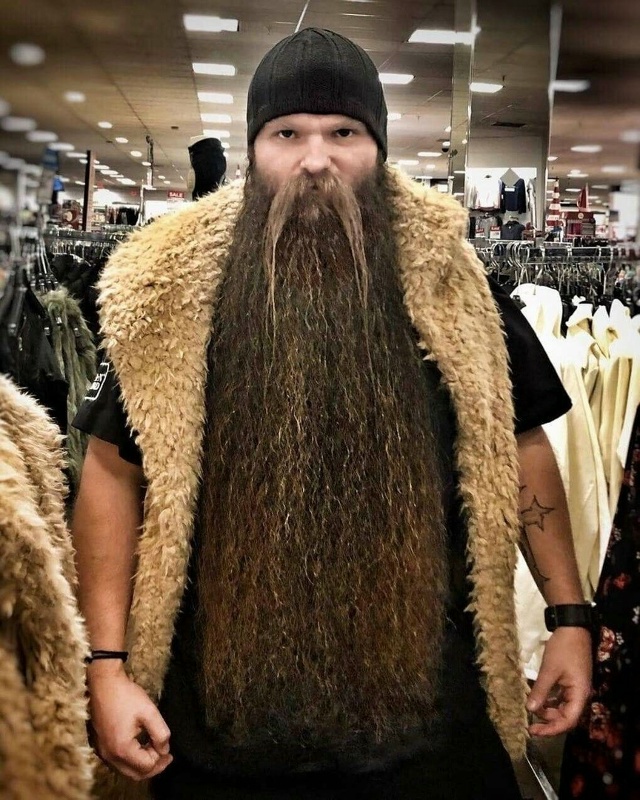 Лэнс Вутон - парень, который не брил бороду с 2014 года и с...