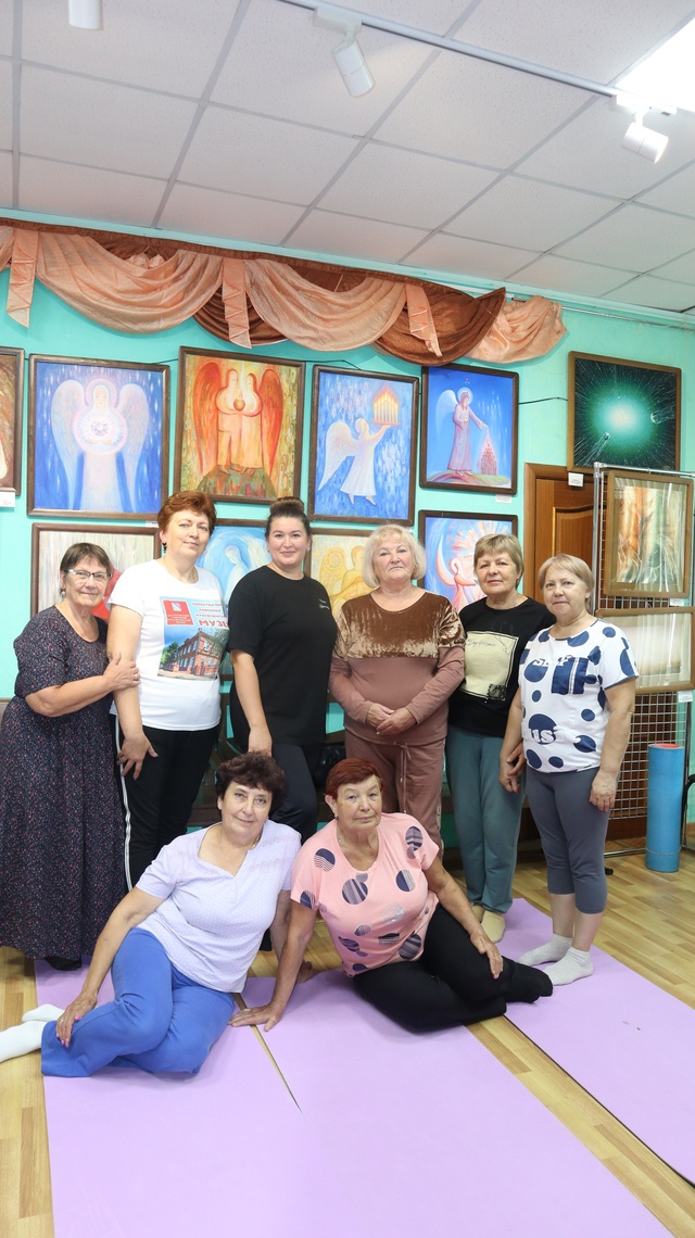 🧘‍♀️ОСВОИЛИ ЙОГУ
🌸Клуб 