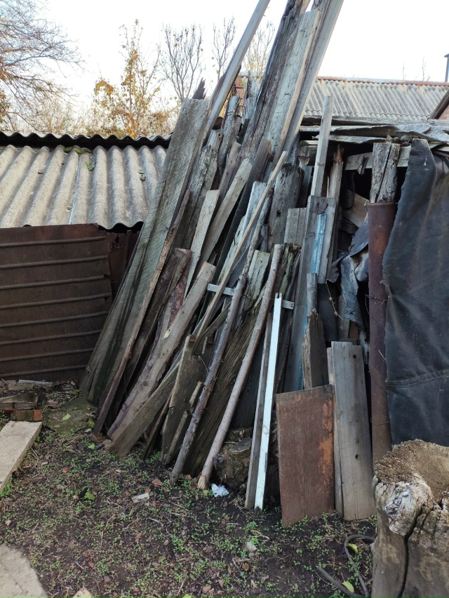 Отдам доски на дрова бесплатно. Самовывоз. Телефон для ...