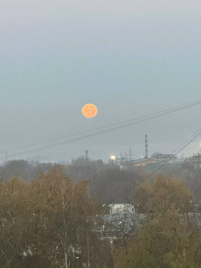 Ещё несколько завораживающих снимков суперлуния от на...