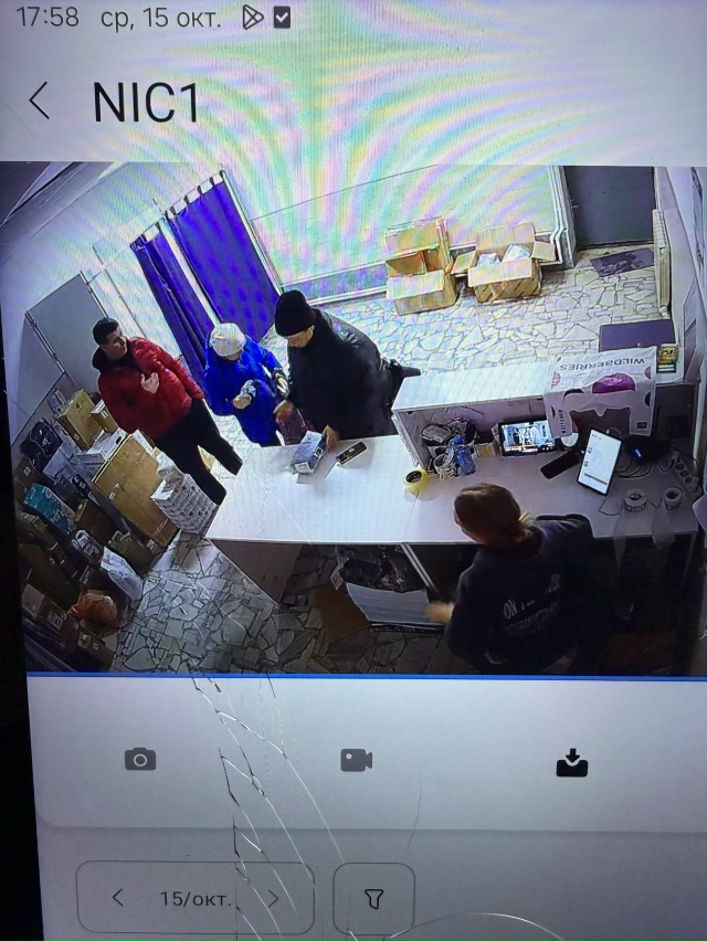 Здравствуйте , женщины прошу подойти на ПВЗ машиностро...