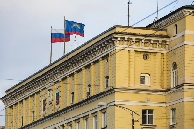 Сегодня в России вступают в силу законы, которые затро?...