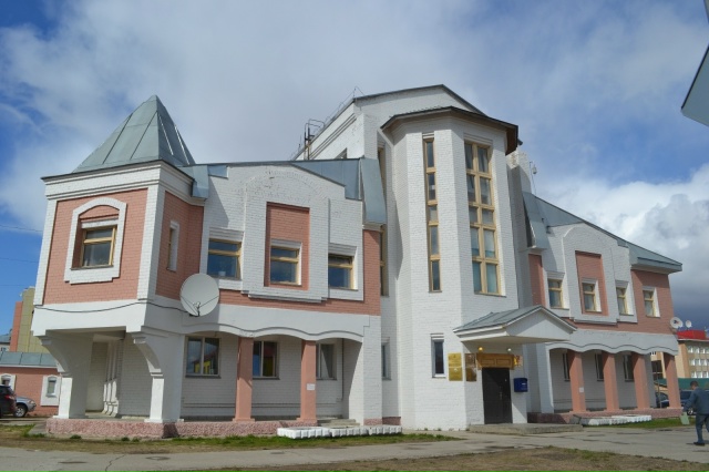 🏢 ТИТАНИК, БУТЕРБРОД И КРАСНАЯ ШАПОЧКА: ПОЧЕМУ ДОМА В ?...