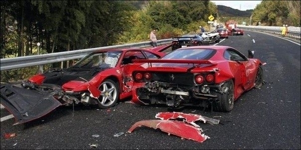 САМАЯ ДОРОГАЯ АВАРИЯ В МИРЕ!
Это масштабное ДТП произо...