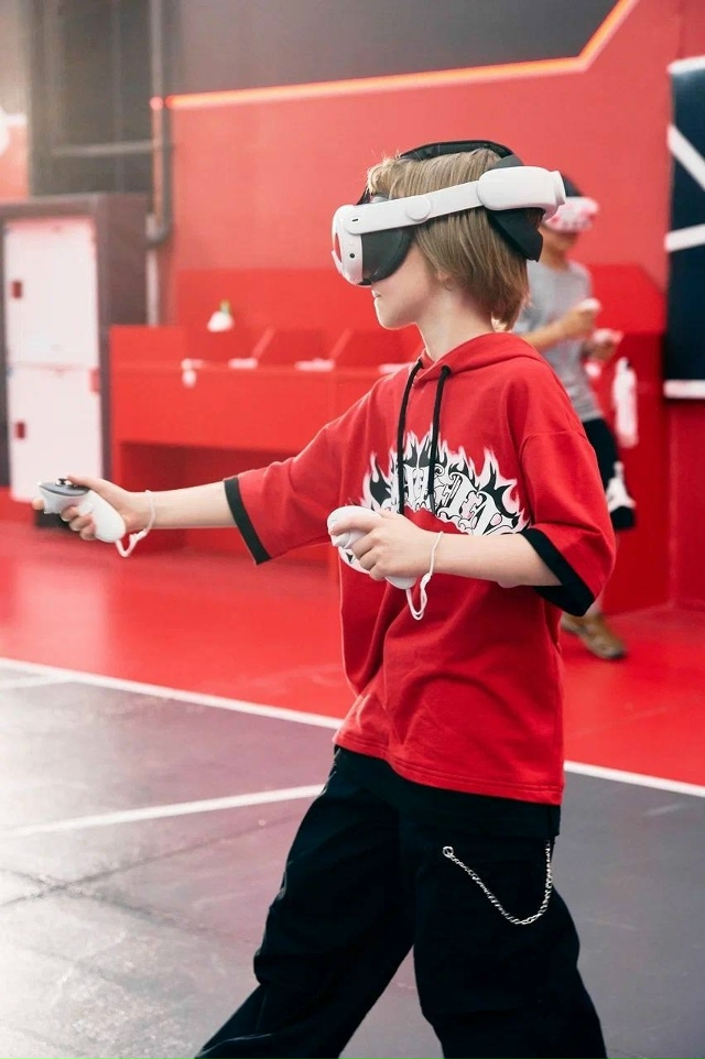 Не дома же праздновать?! ?
Когда за окном холодно и мо?...