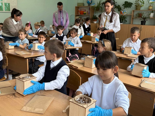 ?Сегодня первоклассники нашей школы №14 приобщились ?...