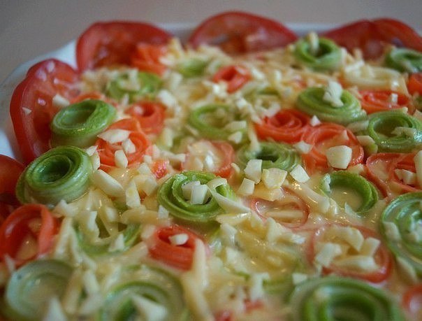 Овощная запеканка.
Ингредиенты: Кабачок молодой — 1 ш?...