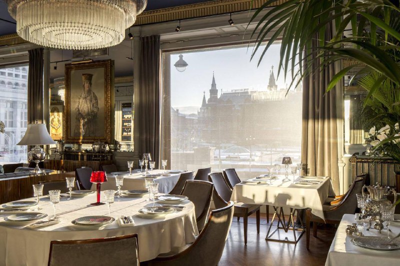 🍽️ Татьянам в Татьянин день закроют счёт на 10 000₽ в московских ресторанах
Дамам нужно лишь показ