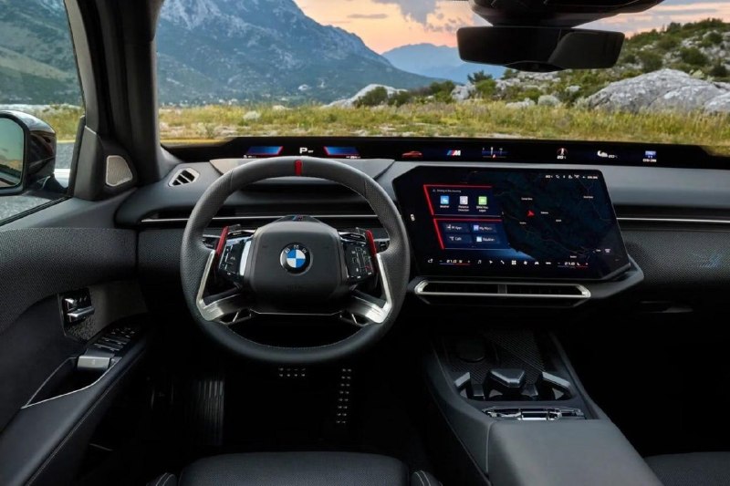 BMW представила новое поколение 3-й серии.
Топовая M350 xDrive получила 437 л.с., разгон до 96 км/