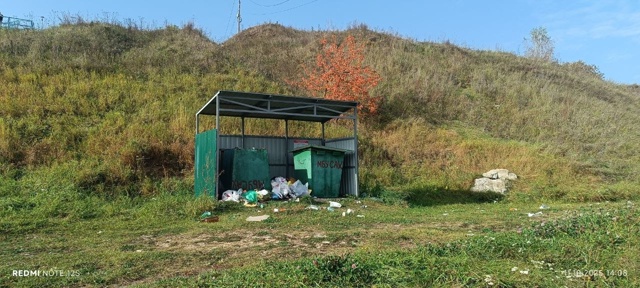 Администрация уберите пожалуйста мусор с колычевског?...