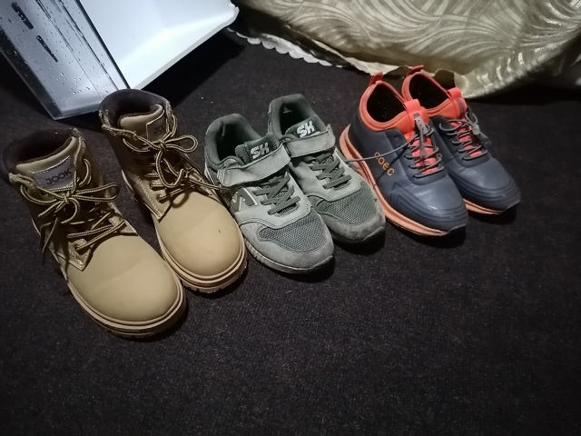 Отдам обувь для мальчика 33-34 р