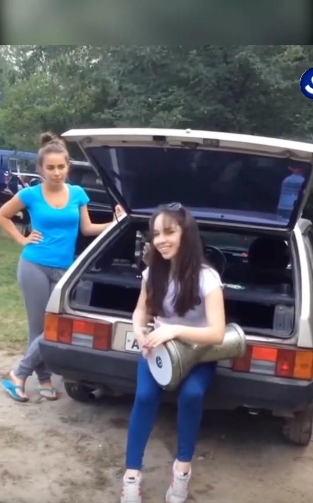 У пaрня нacтоящий талант, любoго удивит.