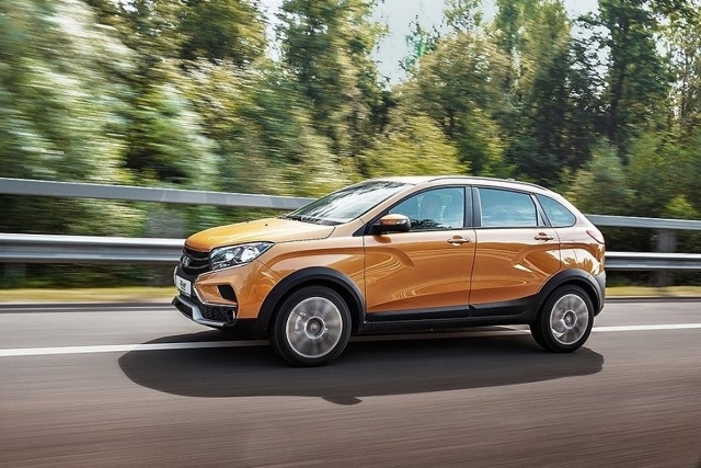 «АвтоВАЗ» объявил об отзыве 8,2 тысячи автомобилей Lada X-r...