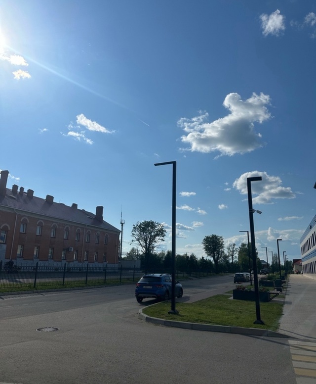 Как свежо и хорошо дышится в центре ! Гулять под палящи?...