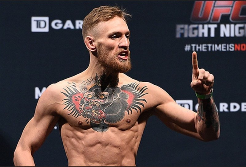 Просто зацените как выглядит Дуров на фоне коротышки-задохлика Макгрегора