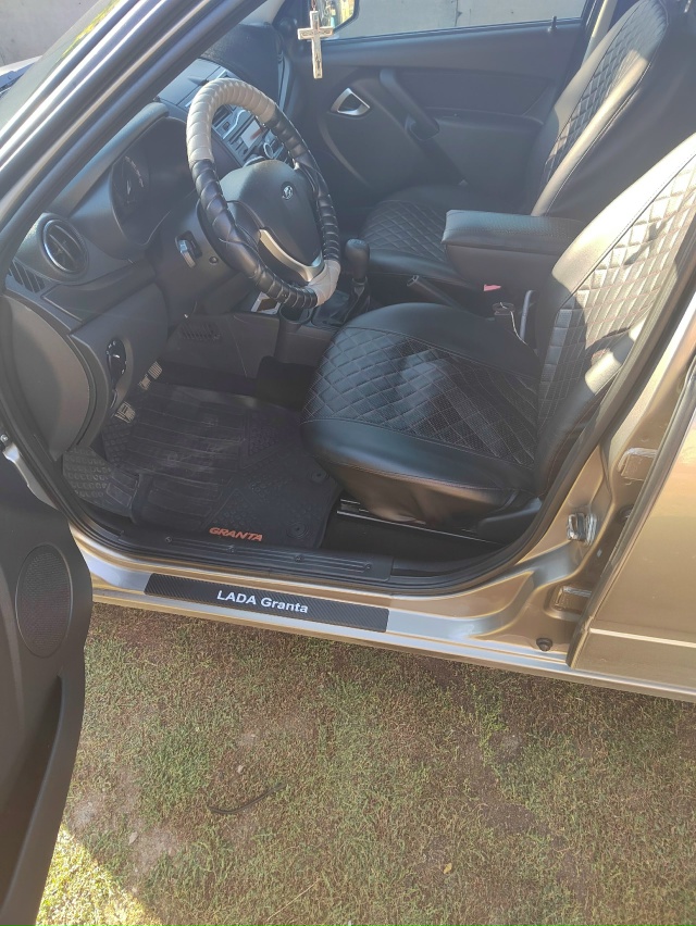 Продам свой личный автомобиль один хозяин 2022 года проб...