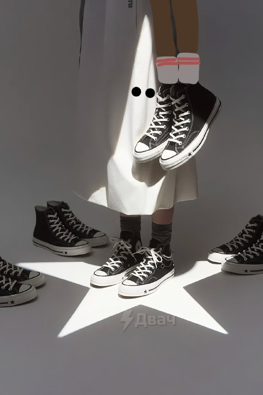Converse попал под войну хейта из-за рекламы, которую пользователи связали с Ку-клукс-кланом
На фот