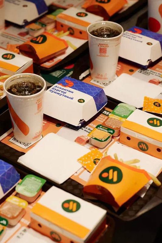 ❗Теперь тян можно смело вести во Вкусноточку: ресторан уронил новое рыбное меню.
В программе:
🟠Фиш