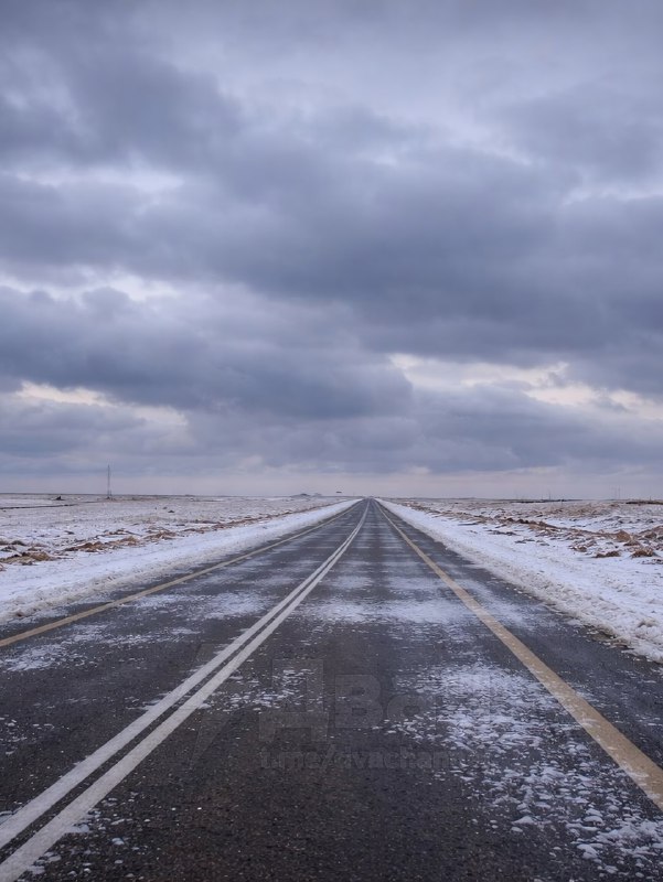 В Саудовской Аравии выпал снег — в некоторых районах это произошло впервые за 50 лет
Сугробы появил