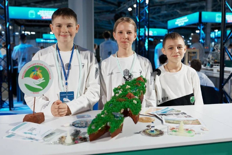 Пока кто-то обсуждает утечку мозгов, в Перми собирались те, кто будет делать науку здесь.
На фести