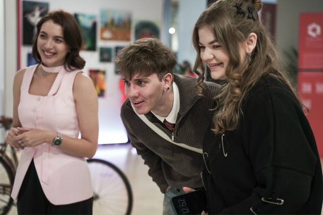 [club231539715|Одиннадцать дней путешествия во времени и пог?...