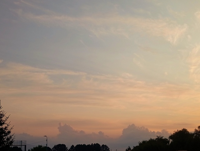 Закат над Химиком 🌅