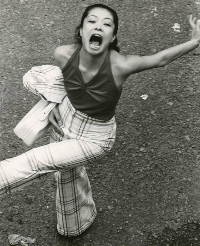 В 1973 году японский фотограф Масахиса Фукасэ начал кажд...